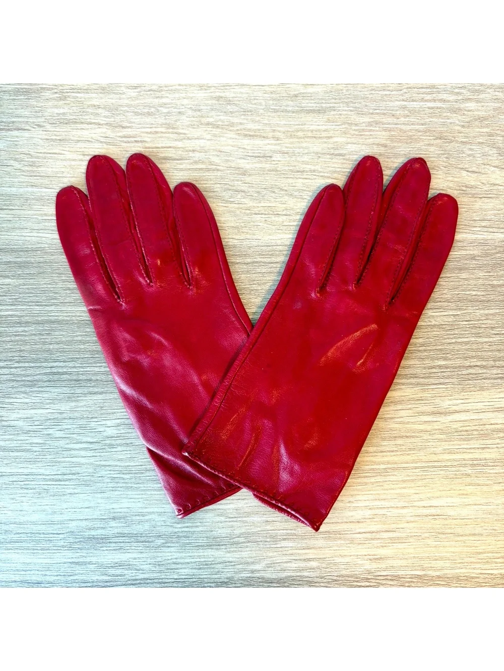 Vintage Red Genuine Leather Gloves Women’s Size 6.5 Soft Retro 1960s 1970s